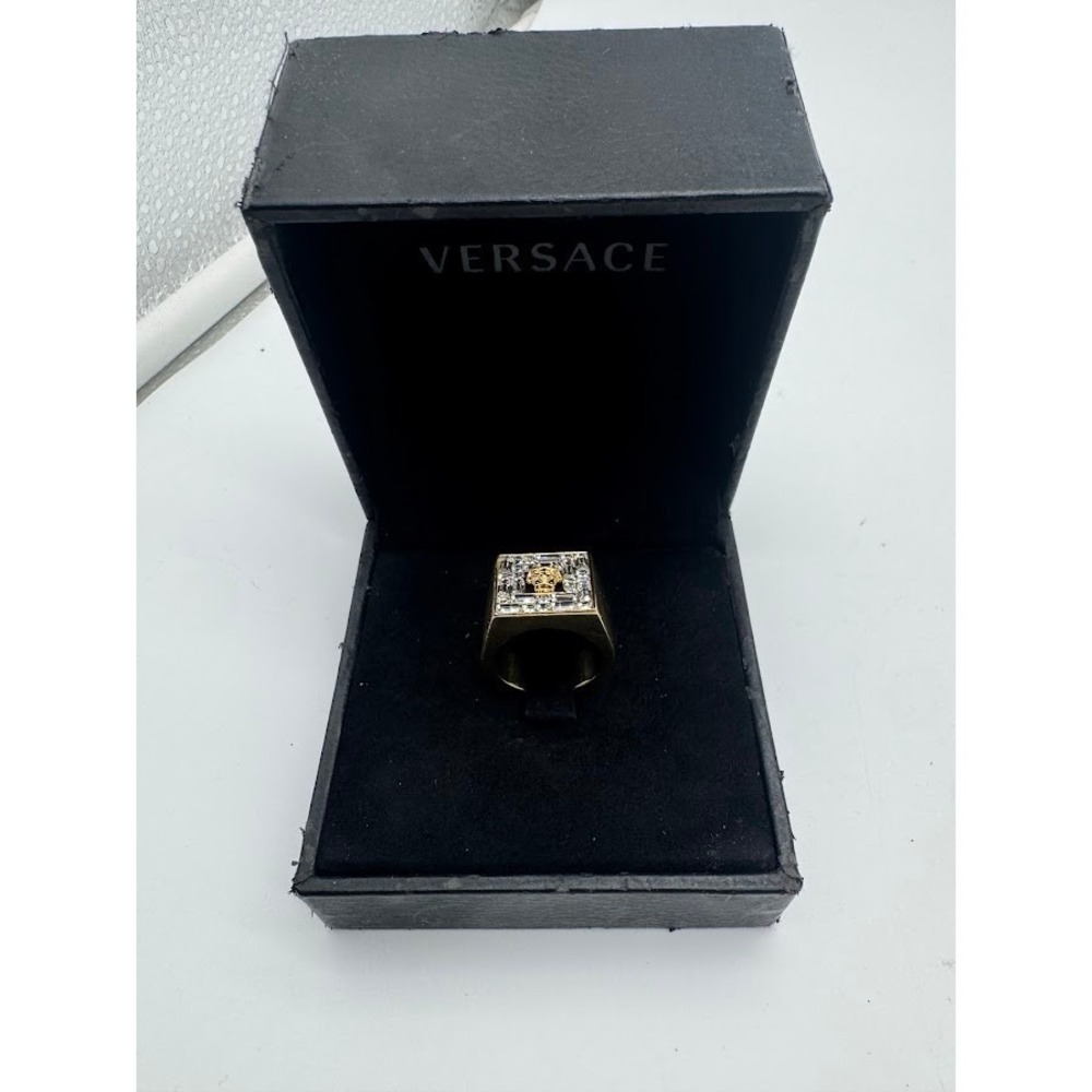 Versace Medusa Head Crystal Gold Tone Signet Ring Size 15 with Box Mens